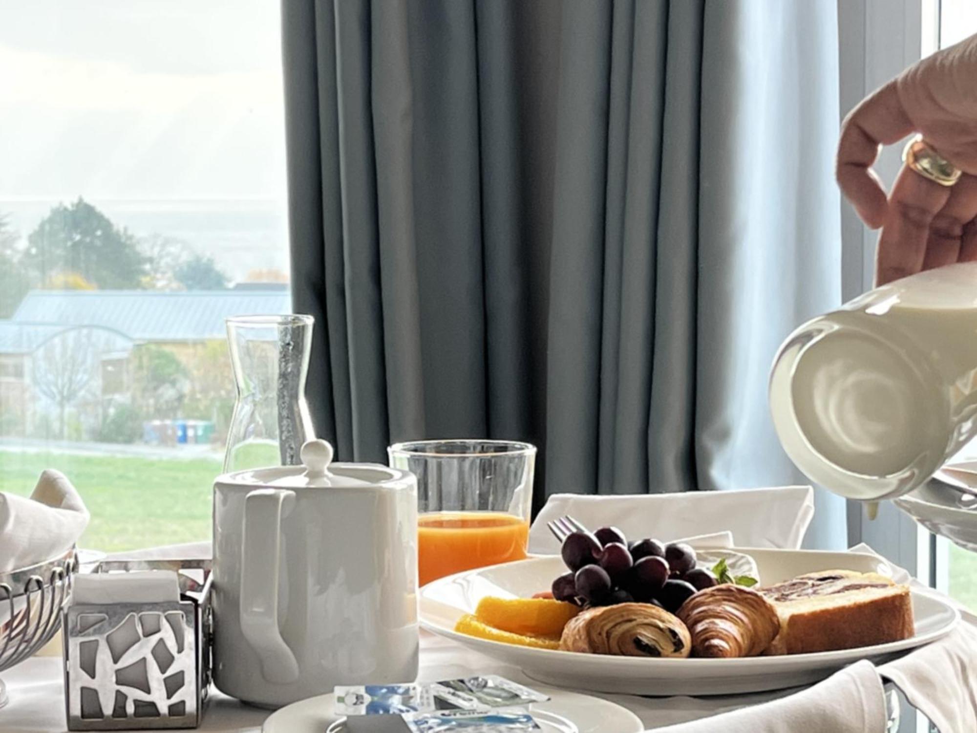 Starling Hotel Lausanne Saint Sulpice  Zewnętrze zdjęcie