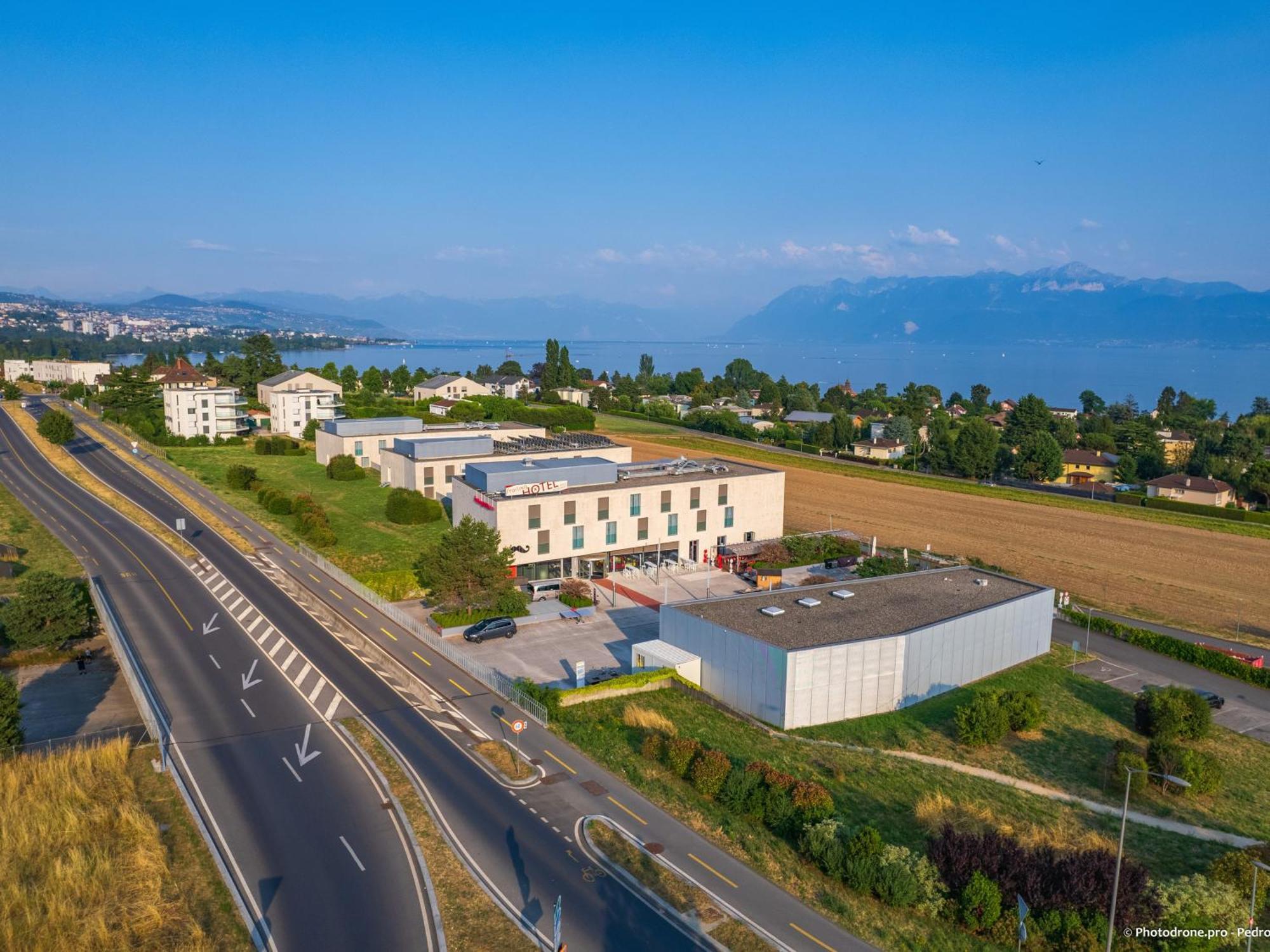 Starling Hotel Lausanne Saint Sulpice  Zewnętrze zdjęcie